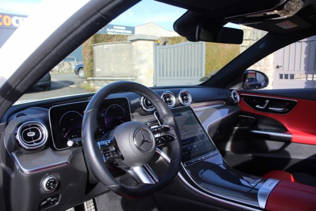 MERCEDES BENZ CLASSE C 220D AMG LINE EQ BOOST 200 CV 9G-TRONIC / TOIT OUVRANT PANORAMIQUE 9