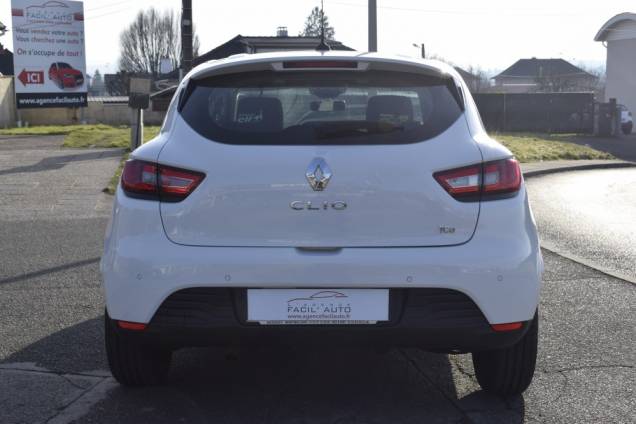 RENAULT CLIO TREND 90 CV BVM5 6