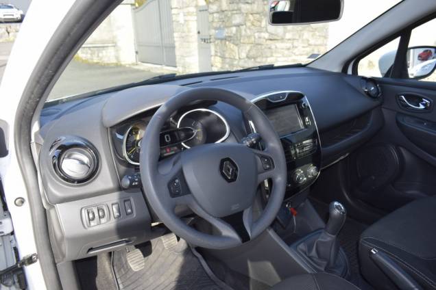 RENAULT CLIO TREND 90 CV BVM5 9