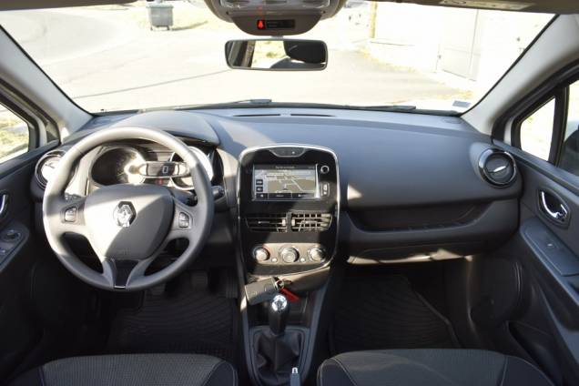 RENAULT CLIO TREND 90 CV BVM5 10