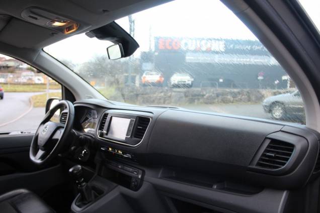 OPEL VIVARO FOURGON L2 STANDARD ESSENTIA 1.5D 120 CV BVM6 / ORIGINE FRANCE 13 OPEL VIVARO FOURGON L2 STANDARD ESSENTIA 1.5D 120 CV BVM6 / ORIGINE FRANCE 13