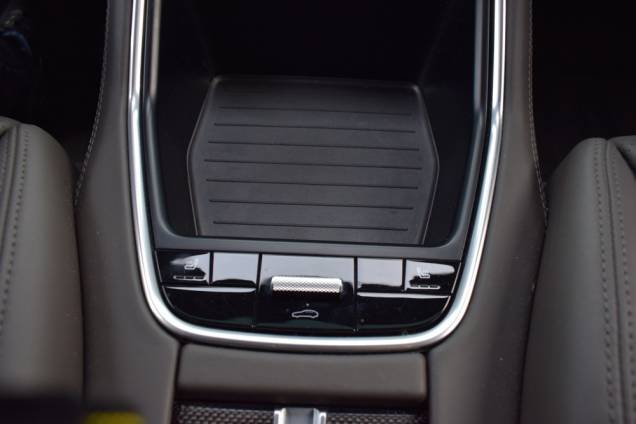 PORSCHE PANAMERA TURBO S E-HYBRID SPORT TURISMO 4.0 V8 680 CV PDK8 / PORSCHE APPROVED / ORIGINE FRANCE 16 PORSCHE PANAMERA TURBO S E-HYBRID SPORT TURISMO 4.0 V8 680 CV PDK8 / PORSCHE APPROVED / ORIGINE FRANCE 16