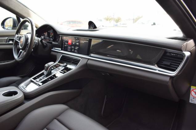 PORSCHE PANAMERA TURBO S E-HYBRID SPORT TURISMO 4.0 V8 680 CV PDK8 / PORSCHE APPROVED / ORIGINE FRANCE 26 PORSCHE PANAMERA TURBO S E-HYBRID SPORT TURISMO 4.0 V8 680 CV PDK8 / PORSCHE APPROVED / ORIGINE FRANCE 26