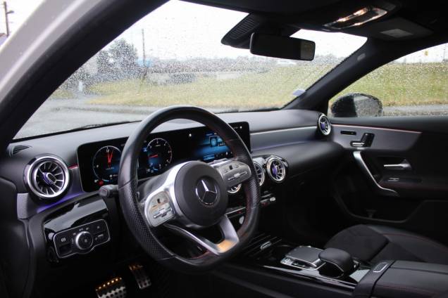 MERCEDES BENZ CLASSE A 200 AMG LINE 150 CV 8G-DCT / TOIT OUVRANT PANORAMIQUE / ORIGINE FRANCE 9