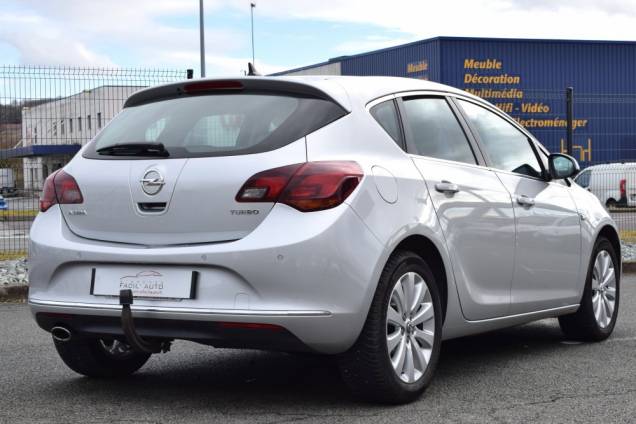 OPEL ASTRA COSMO 1.4 TURBO 140 CV BV6 / 1ERE MAIN 3 OPEL ASTRA COSMO 1.4 TURBO 140 CV BV6 / 1ERE MAIN 3