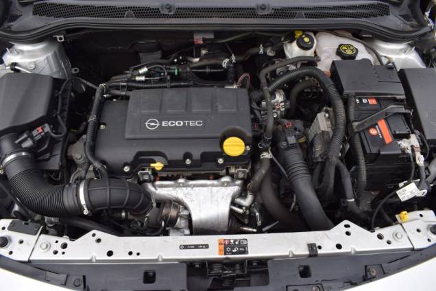 OPEL ASTRA COSMO 1.4 TURBO 140 CV BV6 / 1ERE MAIN 17 OPEL ASTRA COSMO 1.4 TURBO 140 CV BV6 / 1ERE MAIN 17