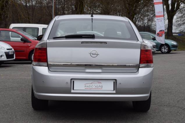 OPEL VECTRA COSMO 1.9 CDTI 120 CV / 1ere MAIN 6 OPEL VECTRA COSMO 1.9 CDTI 120 CV / 1ere MAIN 6