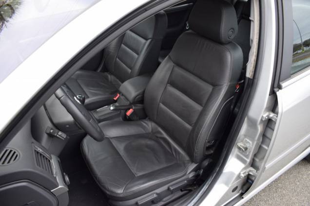 OPEL VECTRA COSMO 1.9 CDTI 120 CV / 1ere MAIN 11 OPEL VECTRA COSMO 1.9 CDTI 120 CV / 1ere MAIN 11