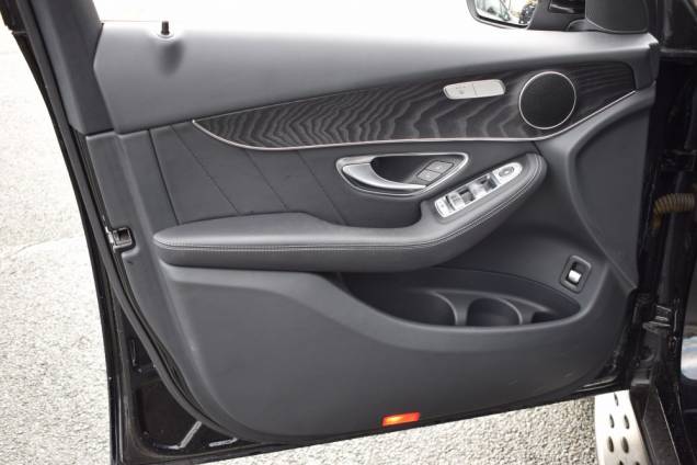 MERCEDES-BENZ CLASSE GLC SPORT LINE 4 MATIC 220 D 170 CV 9G TRONIC / ORIGINE FRANCE / 72500 KMS 20