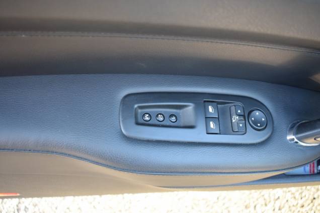 PEUGEOT 407 COUPE GT 3.0 HDI V6 240 CV BVA 6 / JBL  9