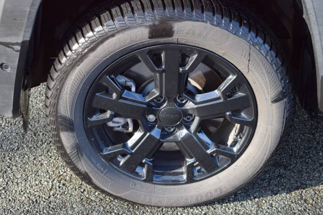 JEEP RENEGADE TRAIL HAWK 4XE HYBRIDE RECHARGEABLE 240 CV BVA6 / 30 000 KMS / 1ere mAIN / GARANTIE JUSQU'EN 10/2027 11 JEEP RENEGADE TRAIL HAWK 4XE HYBRIDE RECHARGEABLE 240 CV BVA6 / 30 000 KMS / 1ere mAIN / GARANTIE JUSQU'EN 10/2027 11