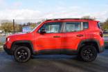 JEEP RENEGADE TRAIL HAWK 4XE HYBRIDE RECHARGEABLE 240 CV BVA6 / 30 000 KMS / 1ere mAIN / GARANTIE JUSQU'EN 10/2027 8 JEEP RENEGADE TRAIL HAWK 4XE HYBRIDE RECHARGEABLE 240 CV BVA6 / 30 000 KMS / 1ere mAIN / GARANTIE JUSQU'EN 10/2027 8