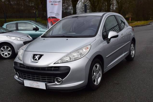 PEUGEOT 207 1.4 16 V 90 CV / 78500 KMS 1