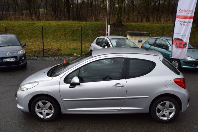 PEUGEOT 207 1.4 16 V 90 CV / 78500 KMS 8