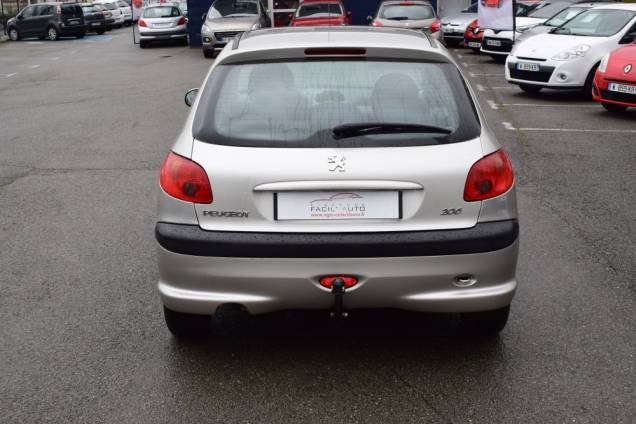 PEUGEOT 206 1.1 60 CV / 53500 KMS 6 PEUGEOT 206 1.1 60 CV / 53500 KMS 6