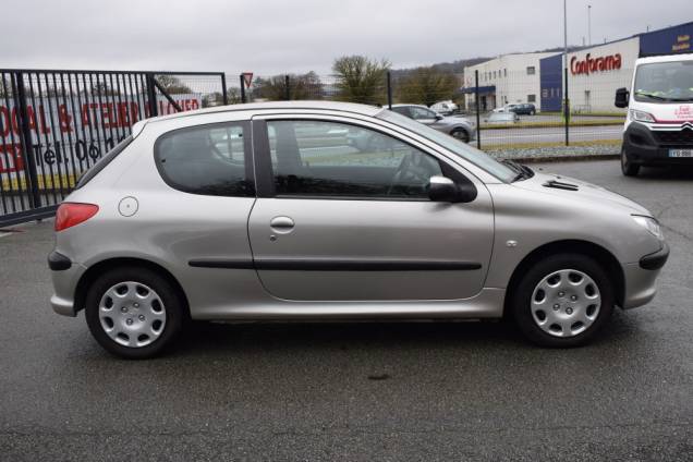 PEUGEOT 206 1.1 60 CV / 53500 KMS 9 PEUGEOT 206 1.1 60 CV / 53500 KMS 9