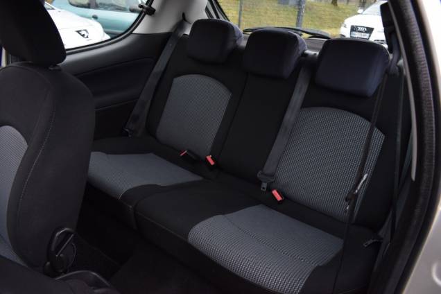 PEUGEOT 206 1.1 60 CV / 53500 KMS 13 PEUGEOT 206 1.1 60 CV / 53500 KMS 13