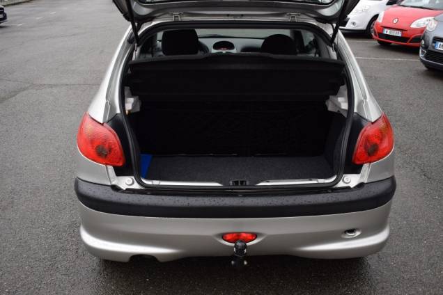 PEUGEOT 206 1.1 60 CV / 53500 KMS 18 PEUGEOT 206 1.1 60 CV / 53500 KMS 18