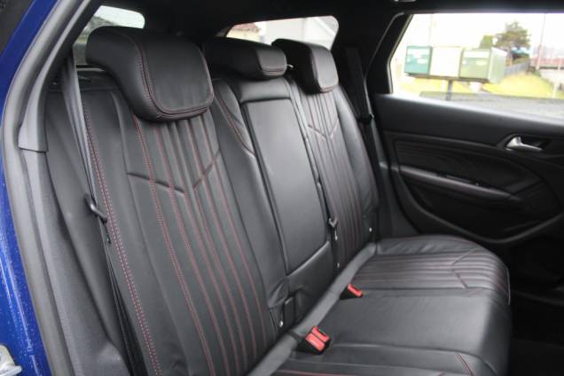 PEUGEOT 308 SW GT 2.0 BLUEHDI 180 CV EAT8 / TOIT PANORAMIQUE 13