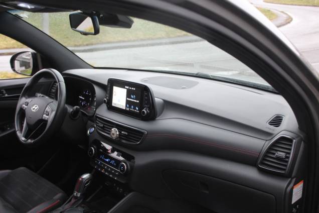 HYUNDAI TUCSON N-LINE 1.6 CRDI 136 CV HYBRIDE DCT-7 / TOIT OUVRANT PANORAMIQUE 10 HYUNDAI TUCSON N-LINE 1.6 CRDI 136 CV HYBRIDE DCT-7 / TOIT OUVRANT PANORAMIQUE 10