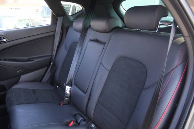 HYUNDAI TUCSON N-LINE 1.6 CRDI 136 CV HYBRIDE DCT-7 / TOIT OUVRANT PANORAMIQUE 12