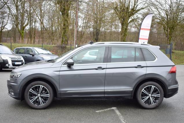 VOLKSWAGEN TIGUAN CARAT EXCLUSIVE 2.0 TDI 150 CV DSG7 4 VOLKSWAGEN TIGUAN CARAT EXCLUSIVE 2.0 TDI 150 CV DSG7 4