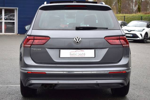 VOLKSWAGEN TIGUAN CARAT EXCLUSIVE 2.0 TDI 150 CV DSG7 9 VOLKSWAGEN TIGUAN CARAT EXCLUSIVE 2.0 TDI 150 CV DSG7 9