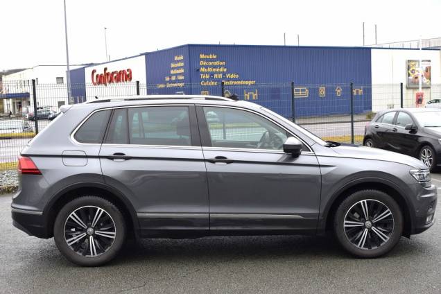VOLKSWAGEN TIGUAN CARAT EXCLUSIVE 2.0 TDI 150 CV DSG7 7 VOLKSWAGEN TIGUAN CARAT EXCLUSIVE 2.0 TDI 150 CV DSG7 7
