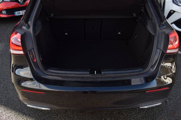 MERCEDES BENZ CLASSE A AMG LINE 180 D 7G DCT 116 CV 12