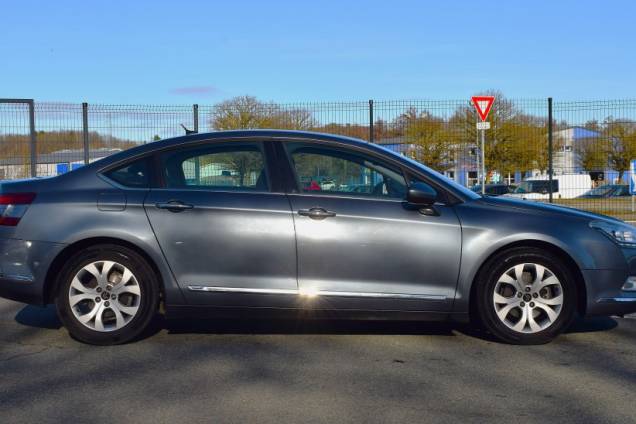 CITROEN C5 MILLENIUM + 2.0 140 CV / 93650 KMS 8