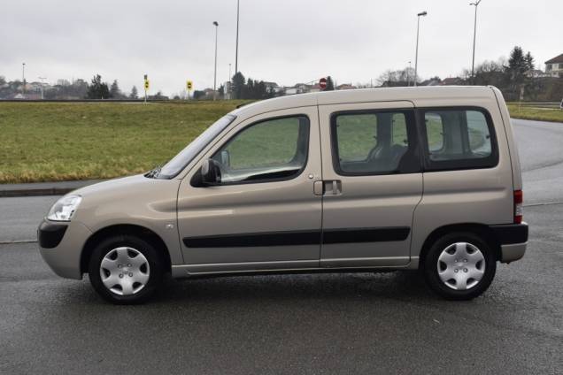 CITROEN BERLINGO BIVOUAC 1.4 75 CV / 1 ERE MAIN 2 CITROEN BERLINGO BIVOUAC 1.4 75 CV / 1 ERE MAIN 2