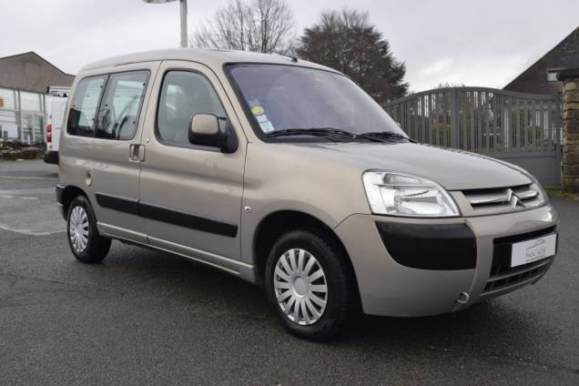 CITROEN BERLINGO BIVOUAC 1.4 75 CV / 1 ERE MAIN 7 CITROEN BERLINGO BIVOUAC 1.4 75 CV / 1 ERE MAIN 7