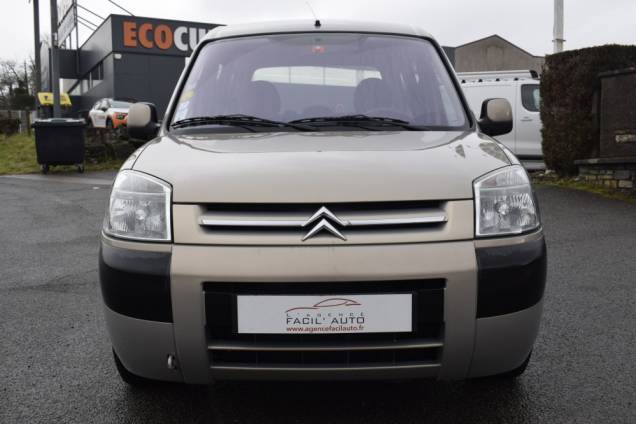 CITROEN BERLINGO BIVOUAC 1.4 75 CV / 1 ERE MAIN 8 CITROEN BERLINGO BIVOUAC 1.4 75 CV / 1 ERE MAIN 8