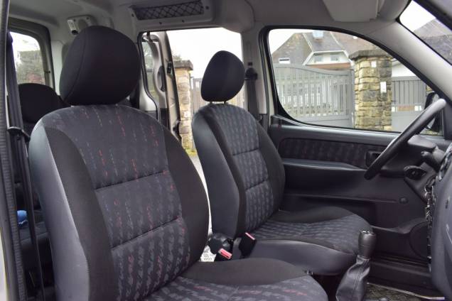 CITROEN BERLINGO BIVOUAC 1.4 75 CV / 1 ERE MAIN 13 CITROEN BERLINGO BIVOUAC 1.4 75 CV / 1 ERE MAIN 13