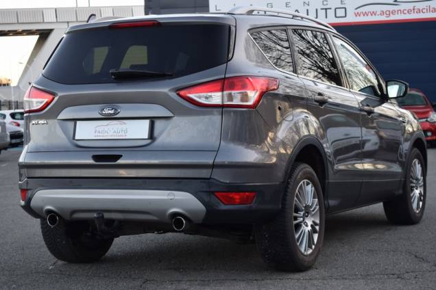 FORD KUGA TITANIUM 2.0 TDCI 140 CV 4X4 BV6 5 FORD KUGA TITANIUM 2.0 TDCI 140 CV 4X4 BV6 5