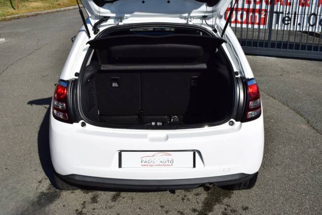 CITROEN C3 1.2 82 CV 5 PORTES / 51000 KMS 18 CITROEN C3 1.2 82 CV 5 PORTES / 51000 KMS 18