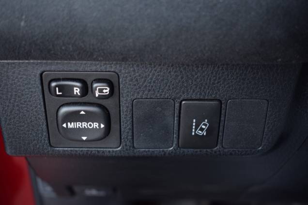 TOYOTA RAV4 BLACK EDITION 2.5 197 CV HYBRID 2WD / 30600 KMS / 1ere MAIN 23 TOYOTA RAV4 BLACK EDITION 2.5 197 CV HYBRID 2WD / 30600 KMS / 1ere MAIN 23