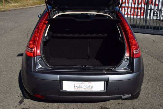 CITROËN C4 PACK 5 PORTES 1.6 HDI 92 CV / 1ère MAIN / 32000 KMS 18 CITROËN C4 PACK 5 PORTES 1.6 HDI 92 CV / 1ère MAIN / 32000 KMS 18