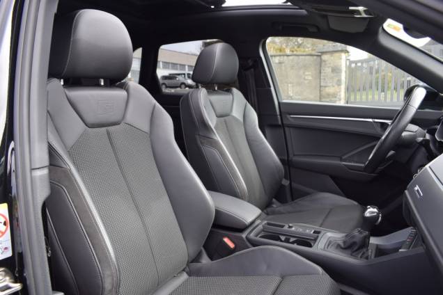 AUDI Q3 SLINE 35 TFSI 150 CV STRONIC 15 AUDI Q3 SLINE 35 TFSI 150 CV STRONIC 15