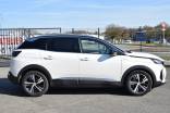 PEUGEOT 3008 GT HYBRID4 e-EAT8 300 CV 6 PEUGEOT 3008 GT HYBRID4 e-EAT8 300 CV 6
