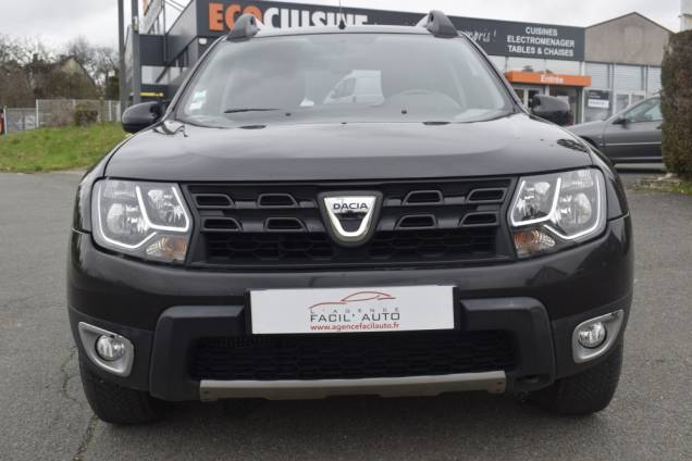 DACIA DUSTER BLACK TOUCH 1.5 DCI 110 CV BVM 8