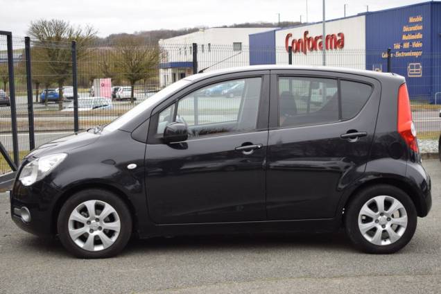 OPEL AGILA ENJOY 1.0 65 CV 5 OPEL AGILA ENJOY 1.0 65 CV 5