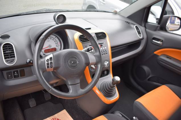 OPEL AGILA ENJOY 1.0 65 CV 11 OPEL AGILA ENJOY 1.0 65 CV 11