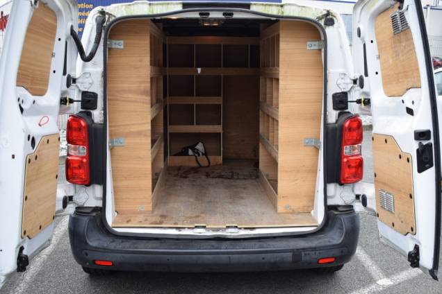 PEUGEOT EXPERT FOURGON UTILITAIRE HDI 100 CV BV6 10 PEUGEOT EXPERT FOURGON UTILITAIRE HDI 100 CV BV6 10