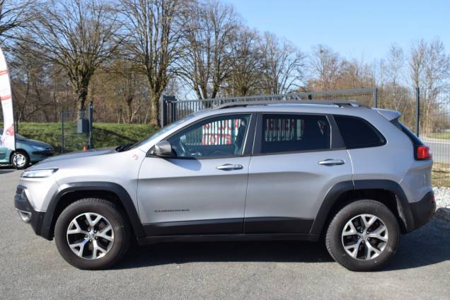 JEEP CHEROKEE TRAILHAWK ACTIVE DRIVE 3.2 V6 PENTASTAR 272 CV 4X4 BVA 3