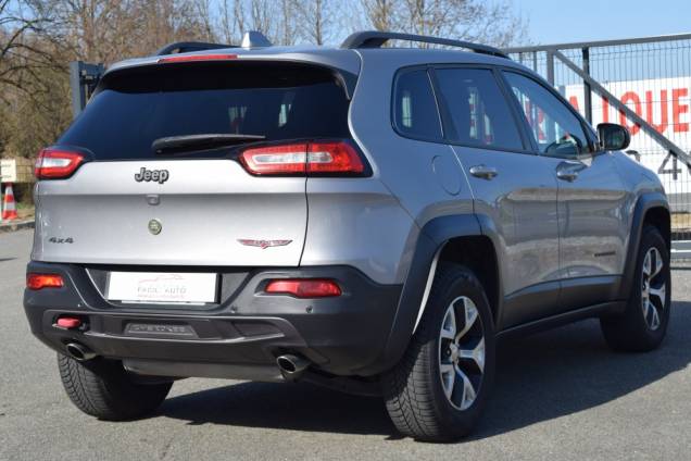 JEEP CHEROKEE TRAILHAWK ACTIVE DRIVE 3.2 V6 PENTASTAR 272 CV 4X4 BVA 8
