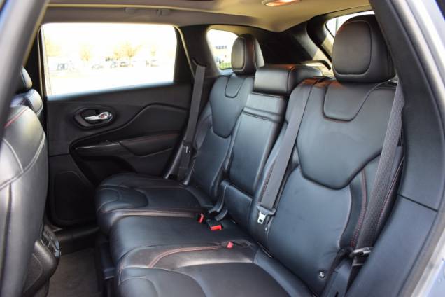 JEEP CHEROKEE TRAILHAWK ACTIVE DRIVE 3.2 V6 PENTASTAR 272 CV 4X4 BVA 14