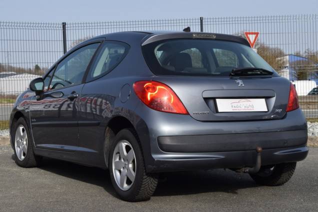 PEUGEOT 207 1.4 95 CV / CROCHET D'ATTELAGE  3