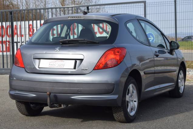 PEUGEOT 207 1.4 95 CV / CROCHET D'ATTELAGE  4