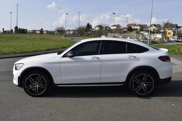 MERCEDES GLC COUPE 300 e AMG LINE 211 CV + 122 CV 4MATIC 9G-TRONIC 1